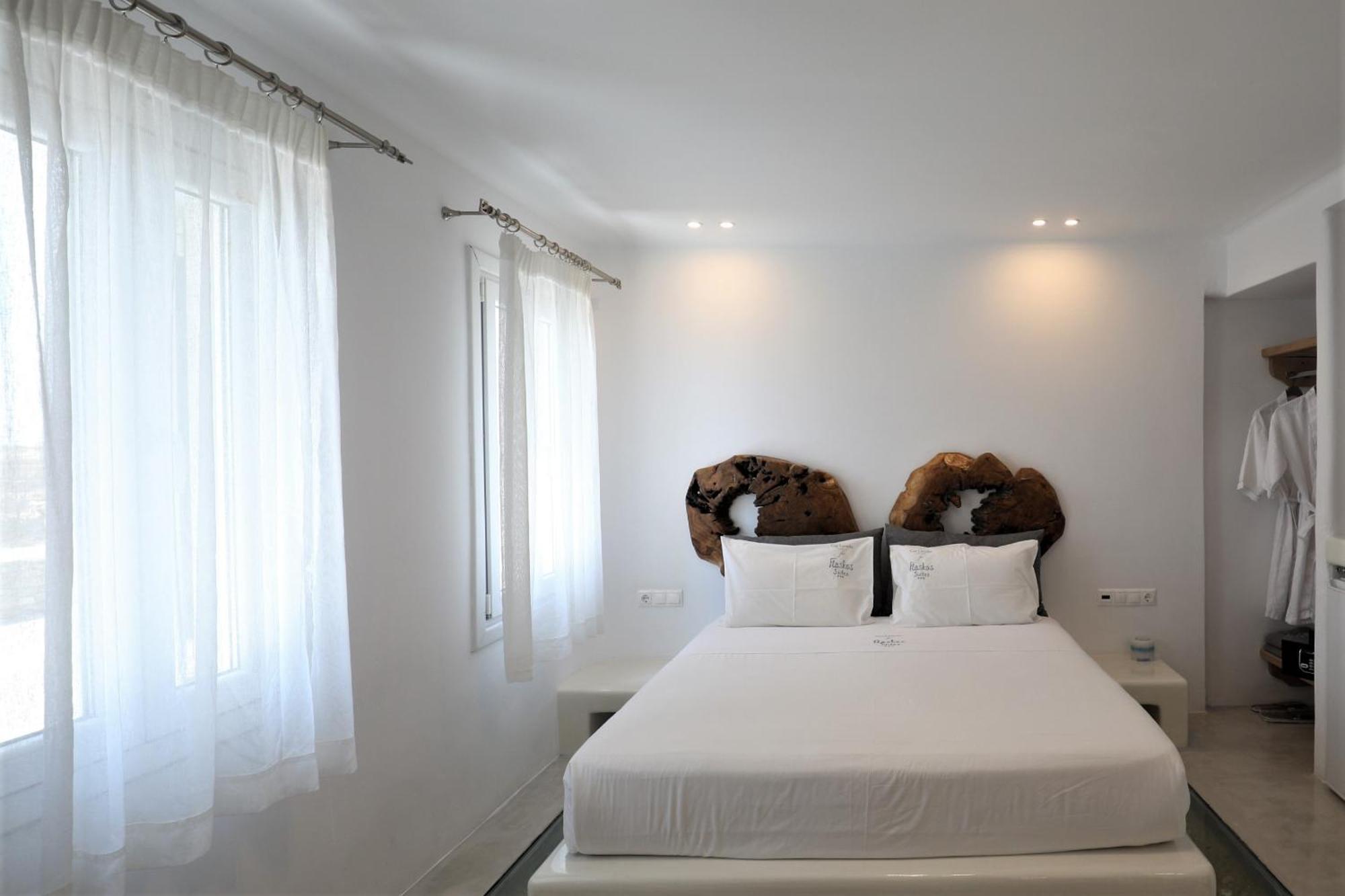 Flaskos And 4* Agios Stefanos (Mykonos)