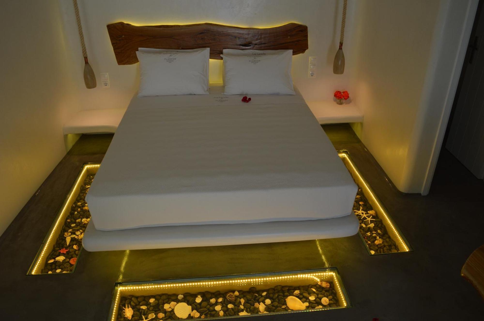 Flaskos And 4* Agios Stefanos (Mykonos)