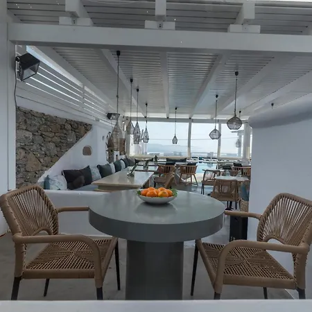 Flaskos Luxury Suites Agios Stefanos  Exterior photo