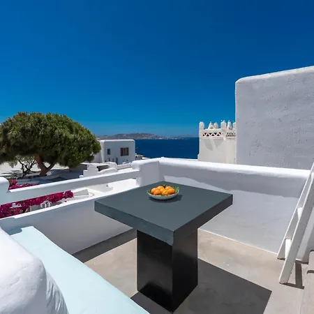 Flaskos Luxury Suites Agios Stefanos  Exterior photo