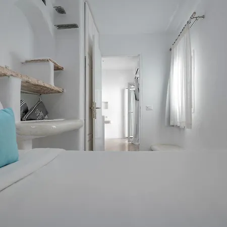 Flaskos Luxury Suites Agios Stefanos  Exterior photo