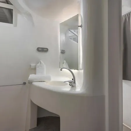 Flaskos Luxury Suites Agios Stefanos  Exterior photo