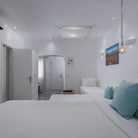 Flaskos Luxury Suites Agios Stefanos  Exterior photo