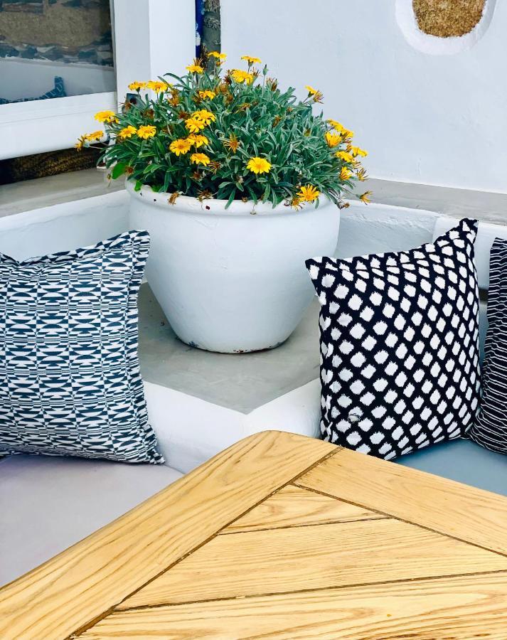 Flaskos Luxury Suites 4* Agios Stefanos (Mykonos)
