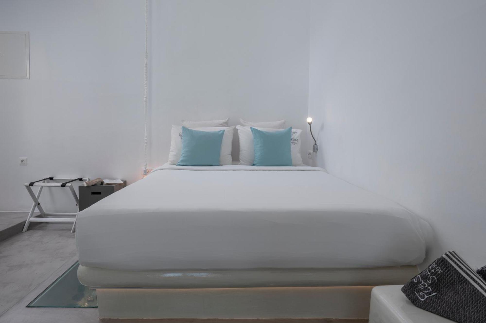 Flaskos Luxury 4*