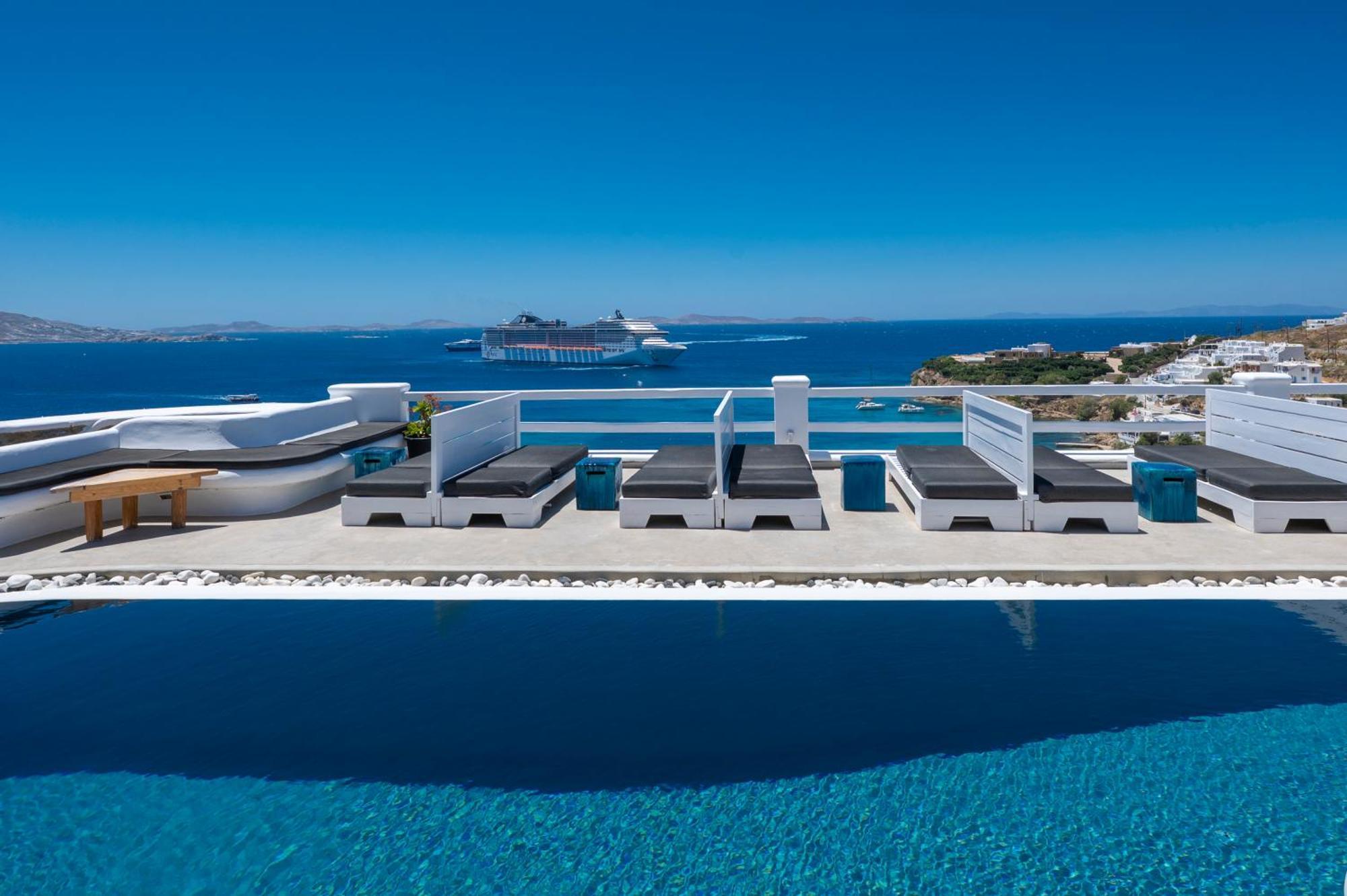 Flaskos Luxury